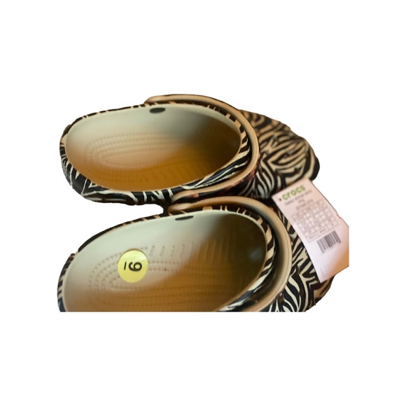 Crocs classic animal remix Mens 7 Women’s 9 NWT - Picture 5 of 5